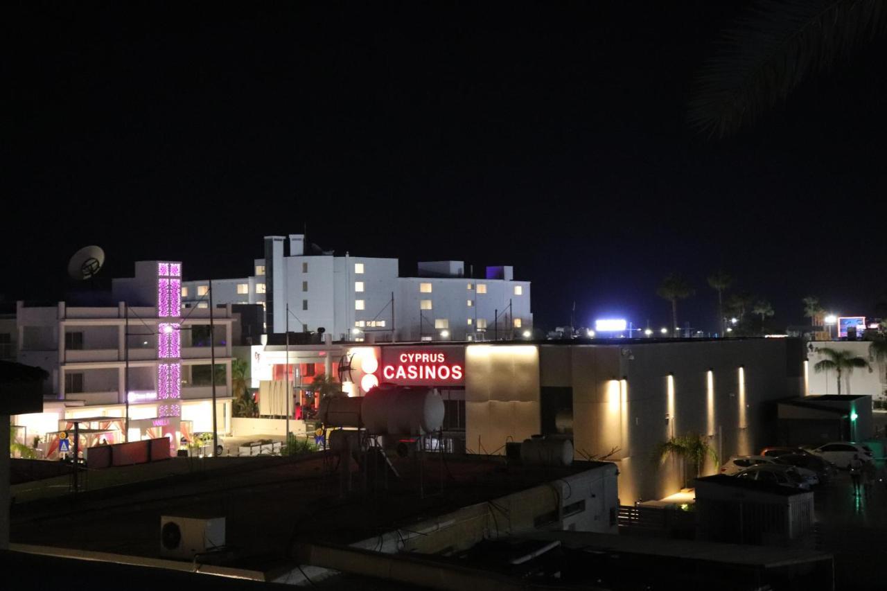 Joy Hotel Apts Agia Napa Buitenkant foto