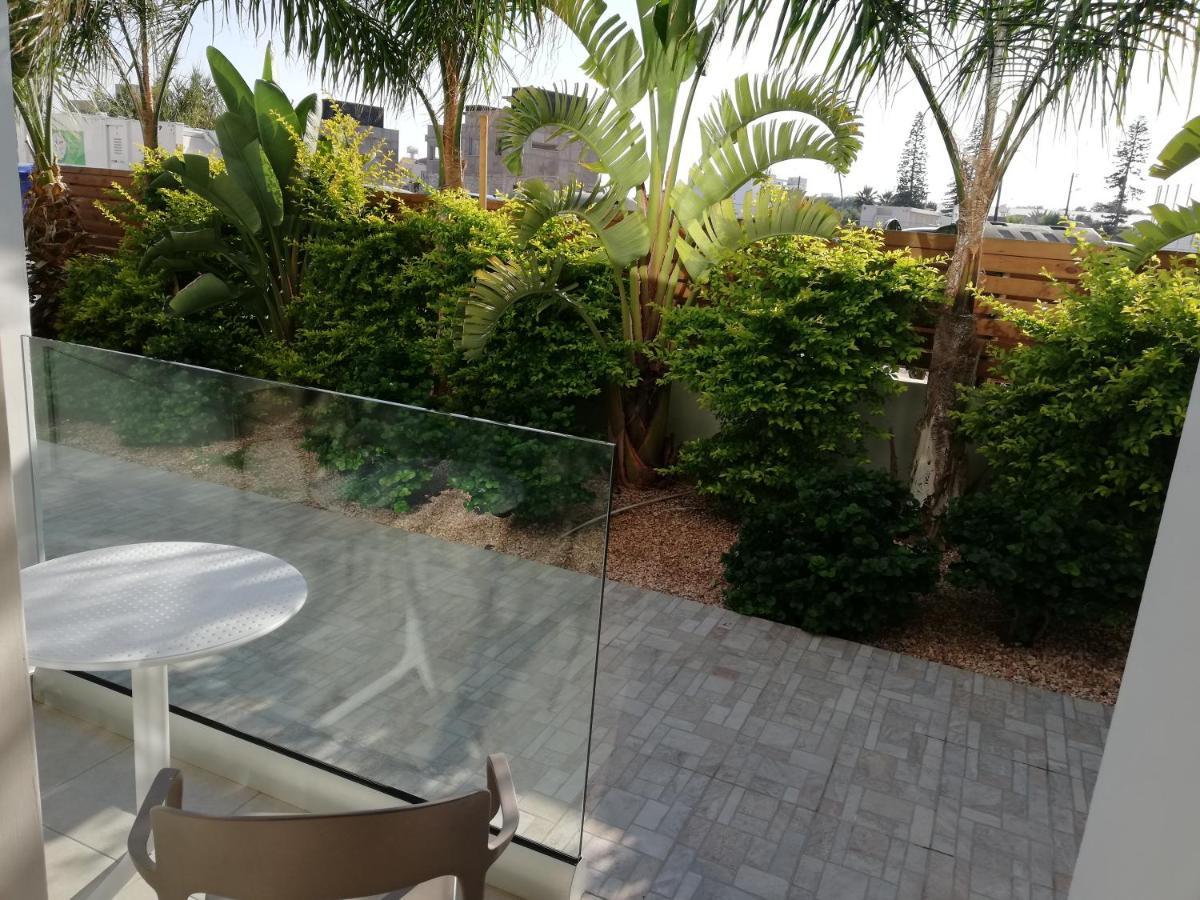 Joy Hotel Apts Agia Napa Buitenkant foto
